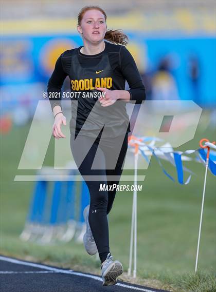 Thumbnail 3 in Norton Invitational Track Meet photogallery.