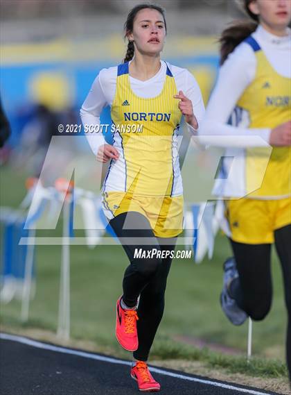 Thumbnail 2 in Norton Invitational Track Meet photogallery.