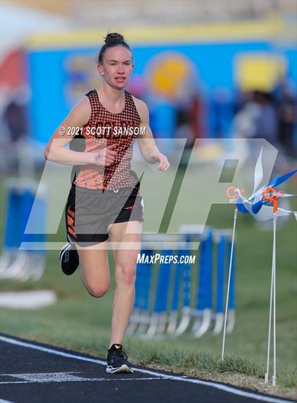 Thumbnail 1 in Norton Invitational Track Meet photogallery.