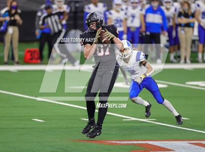 Thumbnail 1 in Argyle vs. Lindale (UIL Class 4A Division 1 State Final) photogallery.