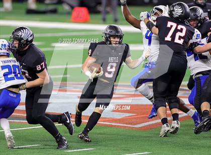 Thumbnail 3 in Argyle vs. Lindale (UIL Class 4A Division 1 State Final) photogallery.