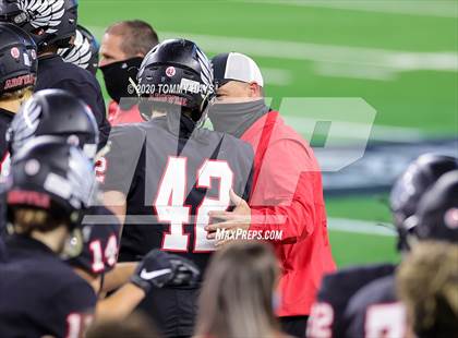 Thumbnail 2 in Argyle vs. Lindale (UIL Class 4A Division 1 State Final) photogallery.