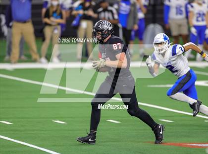 Thumbnail 1 in Argyle vs. Lindale (UIL Class 4A Division 1 State Final) photogallery.