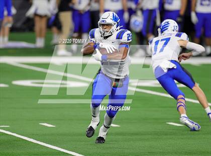 Thumbnail 3 in Argyle vs. Lindale (UIL Class 4A Division 1 State Final) photogallery.