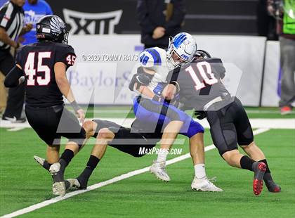 Thumbnail 1 in Argyle vs. Lindale (UIL Class 4A Division 1 State Final) photogallery.