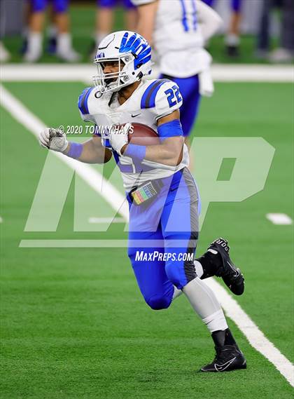 Thumbnail 2 in Argyle vs. Lindale (UIL Class 4A Division 1 State Final) photogallery.