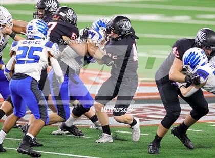 Thumbnail 3 in Argyle vs. Lindale (UIL Class 4A Division 1 State Final) photogallery.