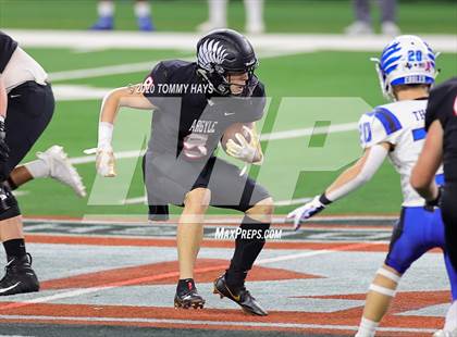 Thumbnail 1 in Argyle vs. Lindale (UIL Class 4A Division 1 State Final) photogallery.