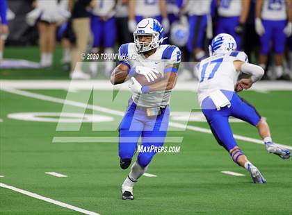 Thumbnail 2 in Argyle vs. Lindale (UIL Class 4A Division 1 State Final) photogallery.