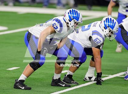 Thumbnail 3 in Argyle vs. Lindale (UIL Class 4A Division 1 State Final) photogallery.