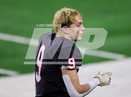 Thumbnail 3 in Argyle vs. Lindale (UIL Class 4A Division 1 State Final) photogallery.