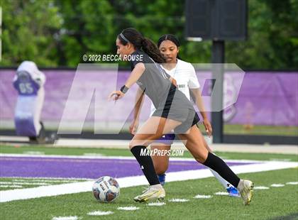 Thumbnail 3 in Porter Ridge vs Ardrey Kell (NCHSAA 4A First Round Playoffs) photogallery.