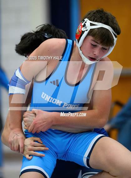 Thumbnail 1 in Union Pines Viking Invitational photogallery.