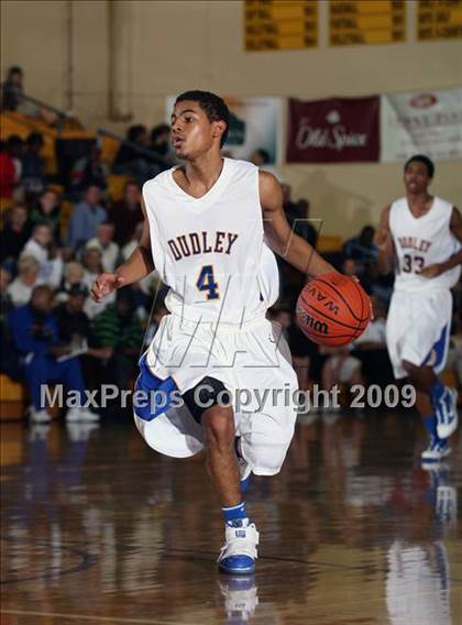 Thumbnail 3 in Dudley vs Sagemont (City of Palms Classic) photogallery.