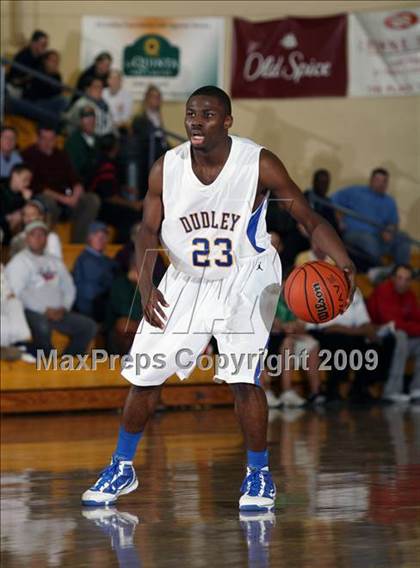 Thumbnail 3 in Dudley vs Sagemont (City of Palms Classic) photogallery.