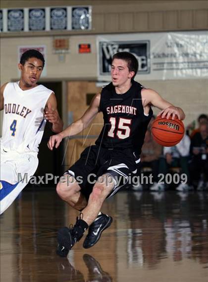 Thumbnail 1 in Dudley vs Sagemont (City of Palms Classic) photogallery.