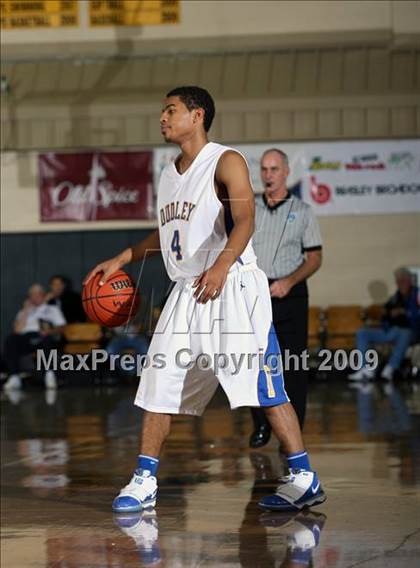 Thumbnail 2 in Dudley vs Sagemont (City of Palms Classic) photogallery.