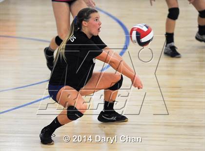 Thumbnail 2 in Saddleback Valley Christian vs. Sacred Heart Cathedral (CIF State D3 Finals) photogallery.