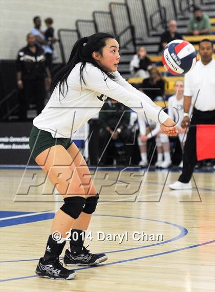 Thumbnail 2 in Saddleback Valley Christian vs. Sacred Heart Cathedral (CIF State D3 Finals) photogallery.