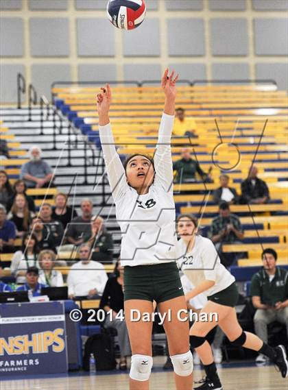 Thumbnail 1 in Saddleback Valley Christian vs. Sacred Heart Cathedral (CIF State D3 Finals) photogallery.