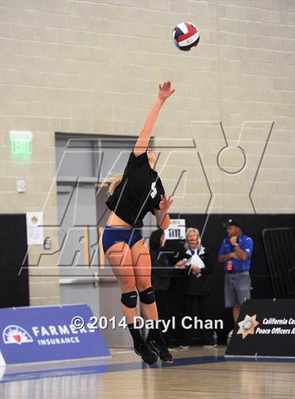 Thumbnail 1 in Saddleback Valley Christian vs. Sacred Heart Cathedral (CIF State D3 Finals) photogallery.