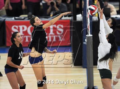 Thumbnail 1 in Saddleback Valley Christian vs. Sacred Heart Cathedral (CIF State D3 Finals) photogallery.