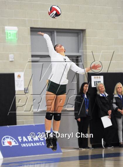 Thumbnail 2 in Saddleback Valley Christian vs. Sacred Heart Cathedral (CIF State D3 Finals) photogallery.