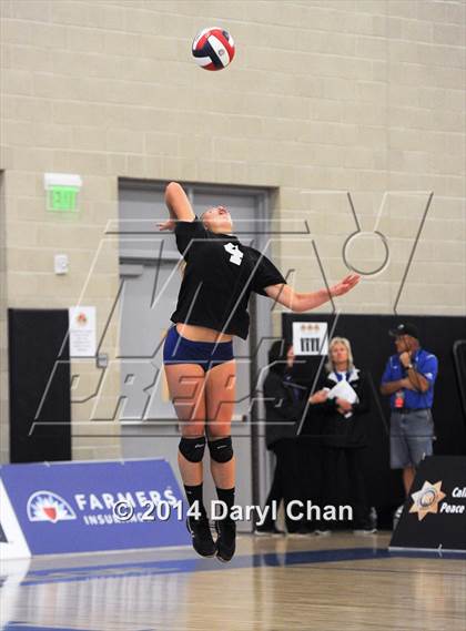 Thumbnail 3 in Saddleback Valley Christian vs. Sacred Heart Cathedral (CIF State D3 Finals) photogallery.