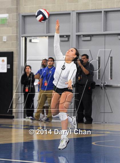 Thumbnail 2 in Saddleback Valley Christian vs. Sacred Heart Cathedral (CIF State D3 Finals) photogallery.