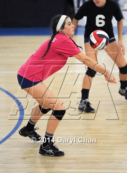 Thumbnail 3 in Saddleback Valley Christian vs. Sacred Heart Cathedral (CIF State D3 Finals) photogallery.
