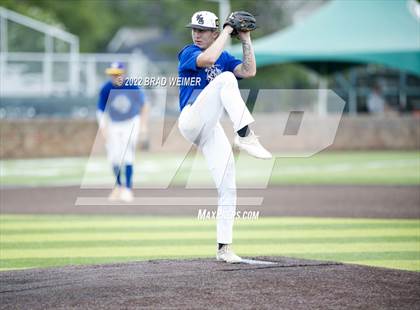 Thumbnail 1 in North/East vs South/West (LBCA Underclass All State Game) photogallery.