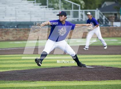 Thumbnail 1 in North/East vs South/West (LBCA Underclass All State Game) photogallery.