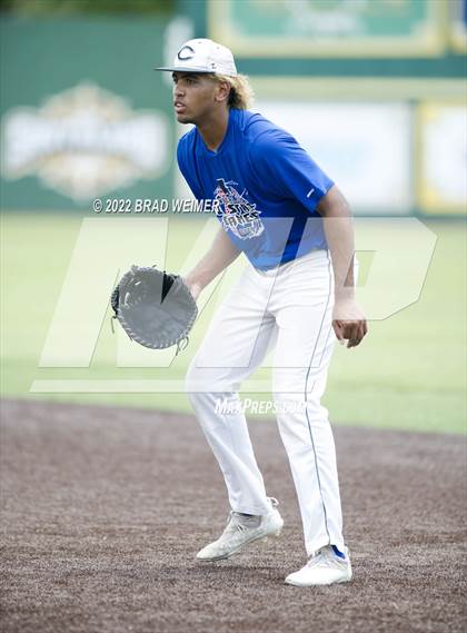 Thumbnail 3 in North/East vs South/West (LBCA Underclass All State Game) photogallery.