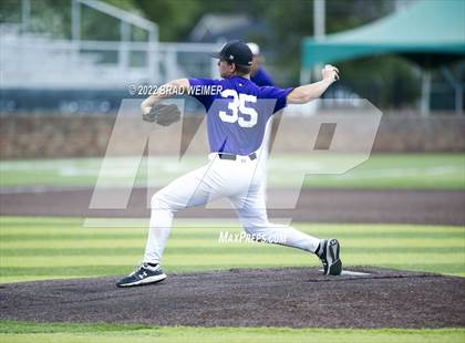 Thumbnail 2 in North/East vs South/West (LBCA Underclass All State Game) photogallery.