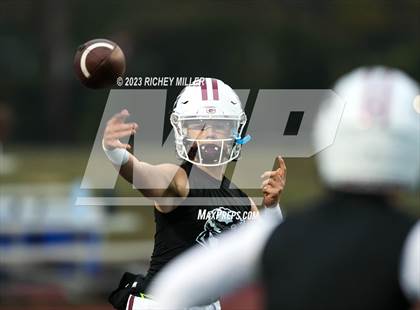 Thumbnail 2 in Gentry @ Elkins photogallery.