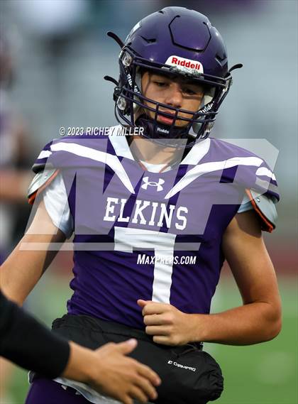 Thumbnail 3 in Gentry @ Elkins photogallery.