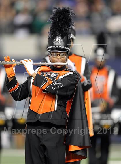 Thumbnail 2 in Lancaster vs. Cedar Park (UIL 4A Division 2 Final) photogallery.
