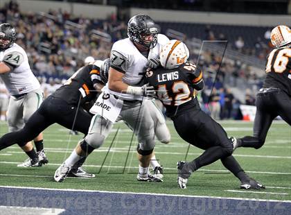 Thumbnail 3 in Lancaster vs. Cedar Park (UIL 4A Division 2 Final) photogallery.