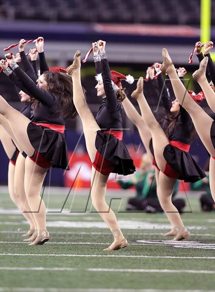 Thumbnail 3 in Lancaster vs. Cedar Park (UIL 4A Division 2 Final) photogallery.