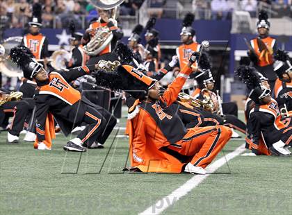 Thumbnail 1 in Lancaster vs. Cedar Park (UIL 4A Division 2 Final) photogallery.