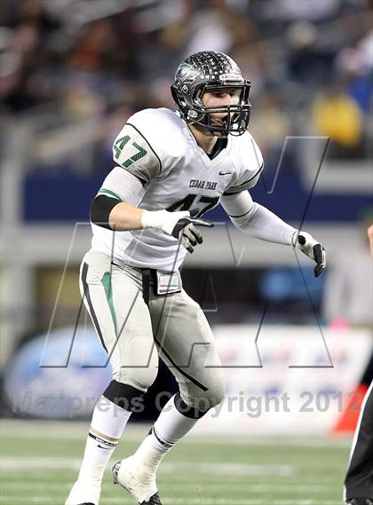 Thumbnail 2 in Lancaster vs. Cedar Park (UIL 4A Division 2 Final) photogallery.