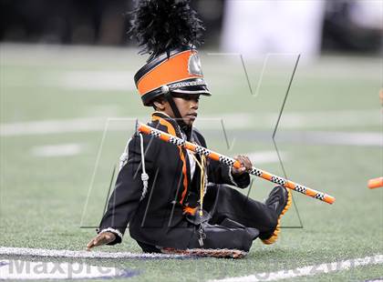 Thumbnail 3 in Lancaster vs. Cedar Park (UIL 4A Division 2 Final) photogallery.