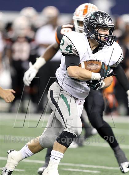 Thumbnail 1 in Lancaster vs. Cedar Park (UIL 4A Division 2 Final) photogallery.