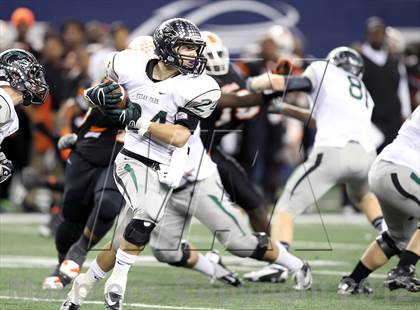 Thumbnail 3 in Lancaster vs. Cedar Park (UIL 4A Division 2 Final) photogallery.