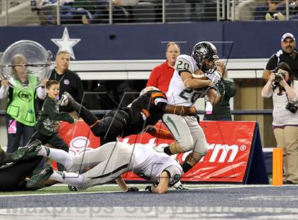 Thumbnail 2 in Lancaster vs. Cedar Park (UIL 4A Division 2 Final) photogallery.