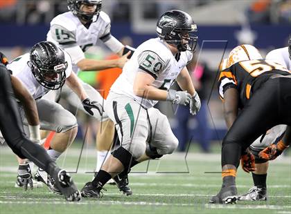Thumbnail 3 in Lancaster vs. Cedar Park (UIL 4A Division 2 Final) photogallery.