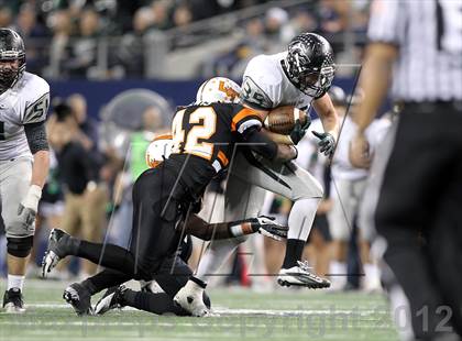 Thumbnail 1 in Lancaster vs. Cedar Park (UIL 4A Division 2 Final) photogallery.