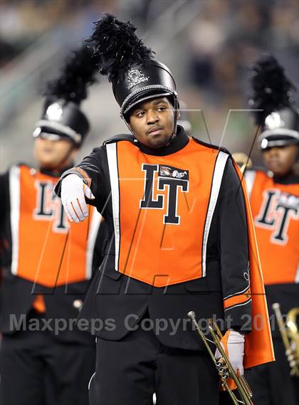 Thumbnail 3 in Lancaster vs. Cedar Park (UIL 4A Division 2 Final) photogallery.