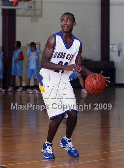 Thumbnail 1 in Poolville vs Dodd City (Fantasy of Lights Tournament) photogallery.