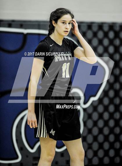 Thumbnail 3 in Riverdale vs. Archbishop Mitty (NIKE Tournament of Champions) photogallery.